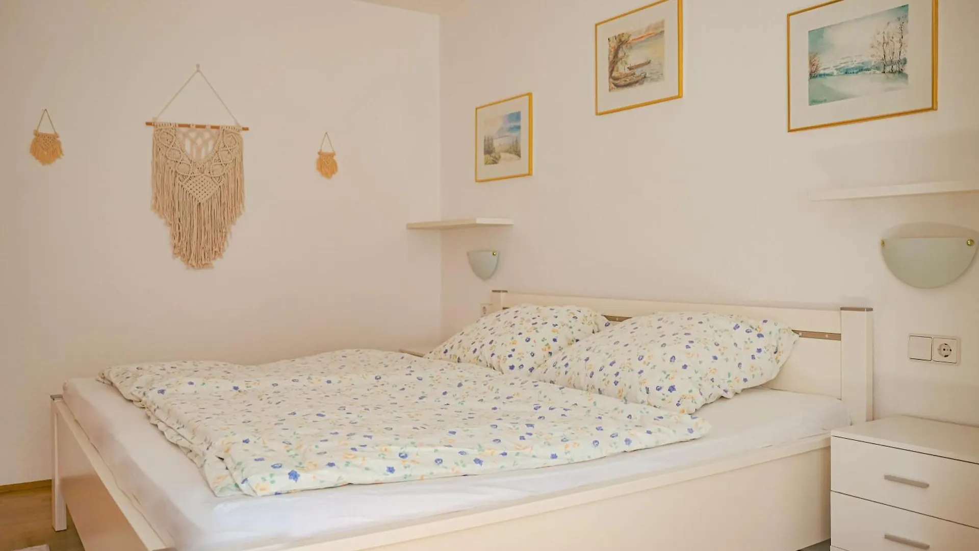 Hotel Garni Vitamari Wasserburg am Bodensee Germany