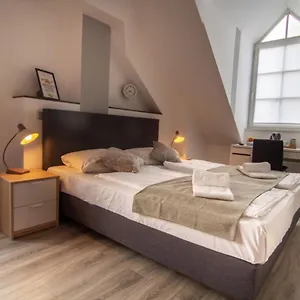 check-in-hotel.find-berlin-hotels.com/